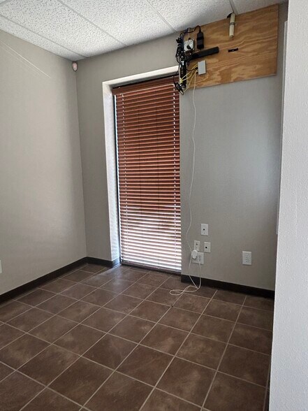 More Photos Of 12620 W County Road 133, Odessa Warehouse For Lease