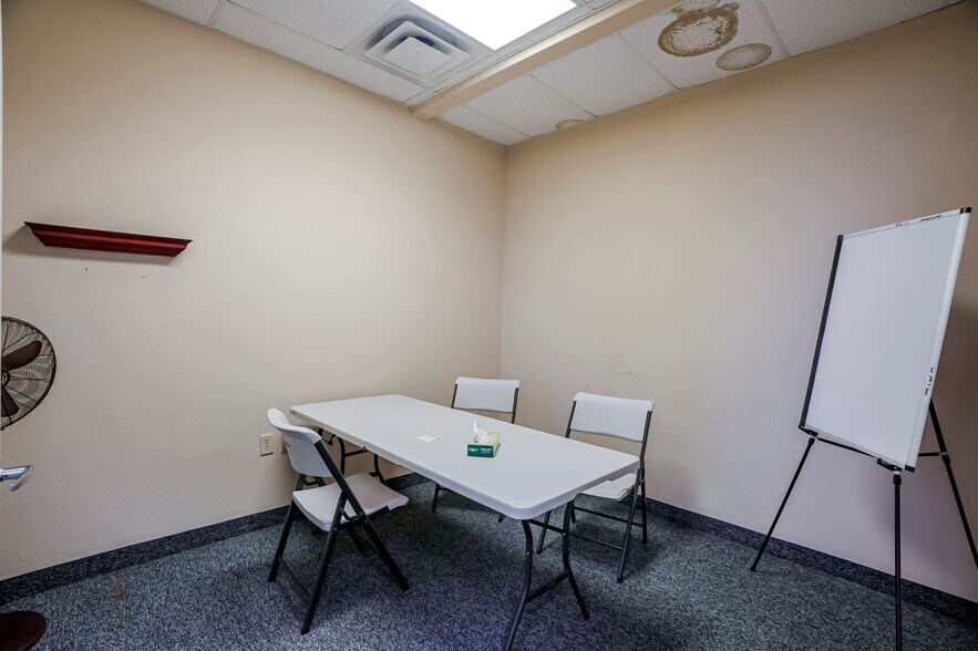 More Photos Of 2517 N Great Western Dr, Prescott Valley Freestanding For Lease