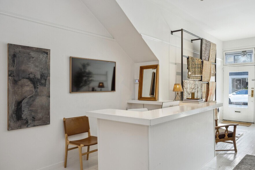 More Photos Of 7-11 Locust Ave, Mill Valley Storefront Retail Residential For Lease