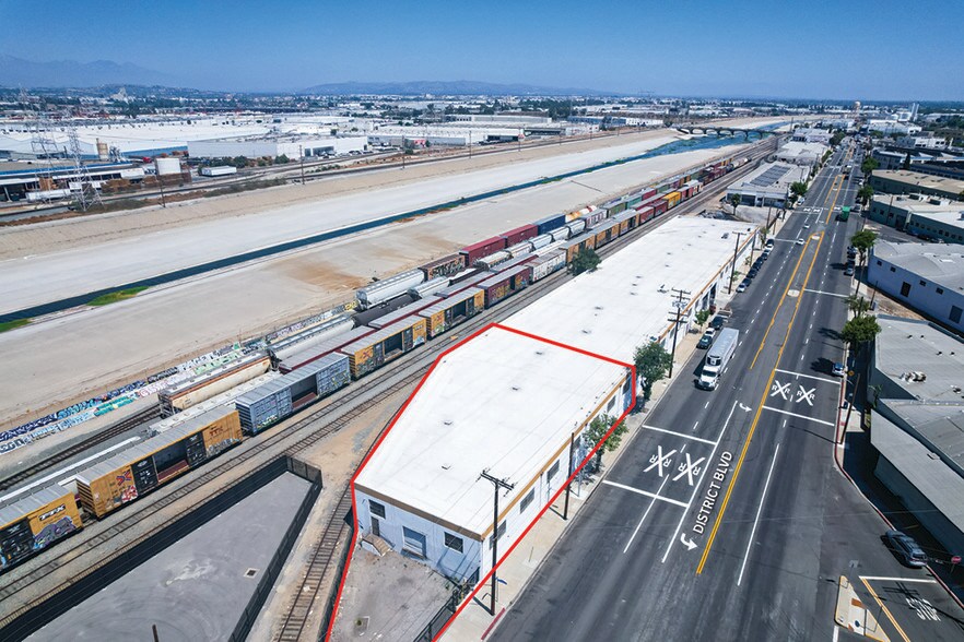 More Photos Of 4825 District Blvd, Vernon Warehouse For Lease