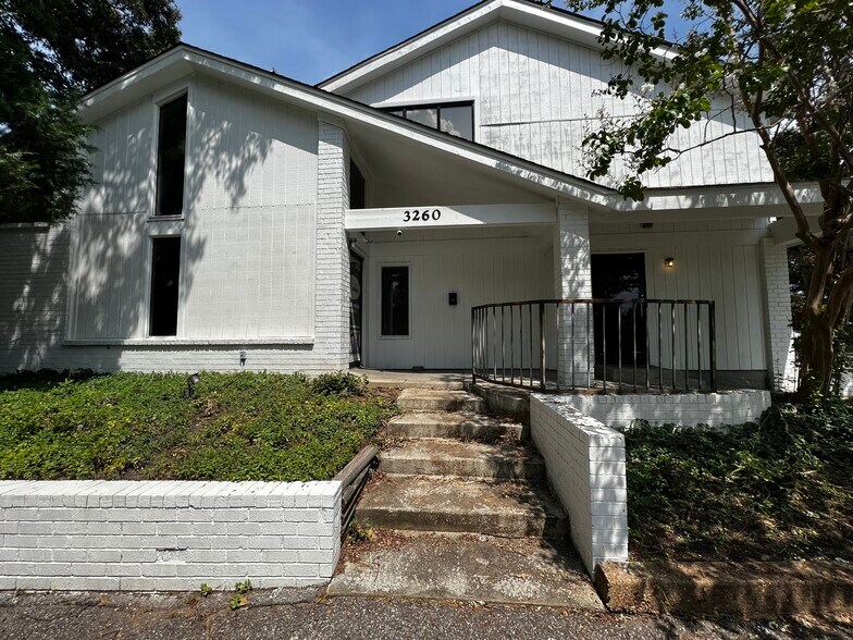 More Photos Of 3260 Hickory Hill Rd, Memphis Storefront Retail Office For Lease