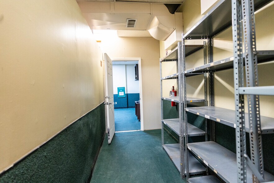 More Photos Of 11813 W 77th St, Lenexa Office For Sale