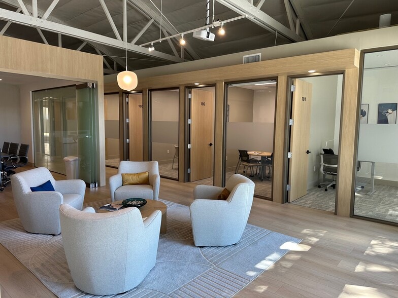 More Photos Of 57 E. Foothill, Arcadia Coworking Space