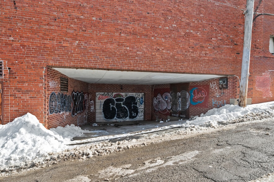 More Photos Of 2708 Brownsville Rd, Pittsburgh Apartments For Sale
