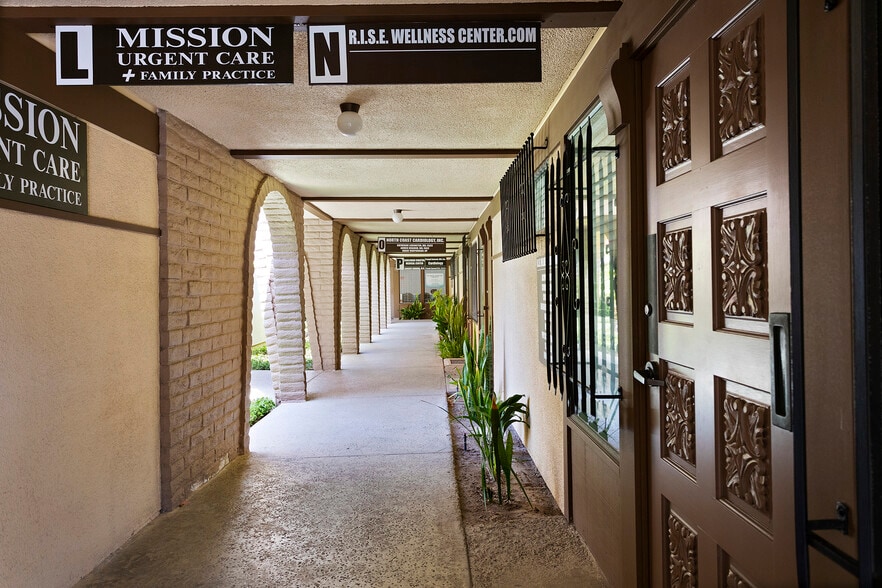 More Photos Of 3231 Waring Ct, Oceanside Medical For Sale