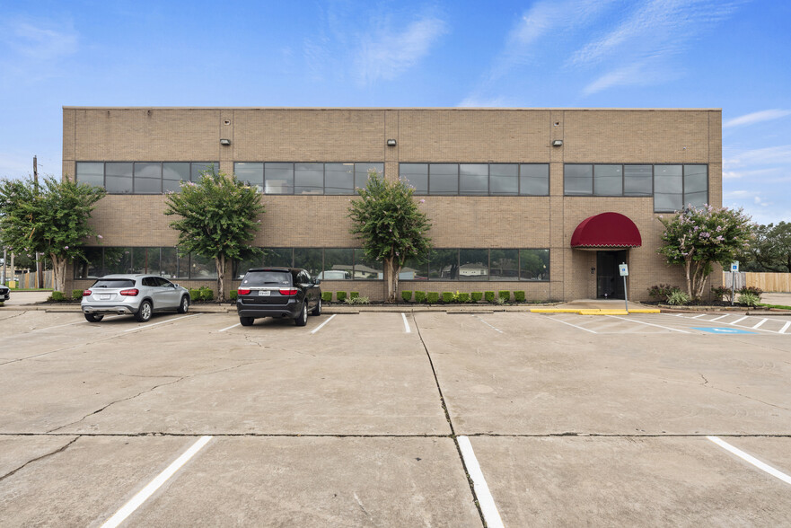 Primary Photo Of 6701 Highway Blvd, Katy Office For Lease