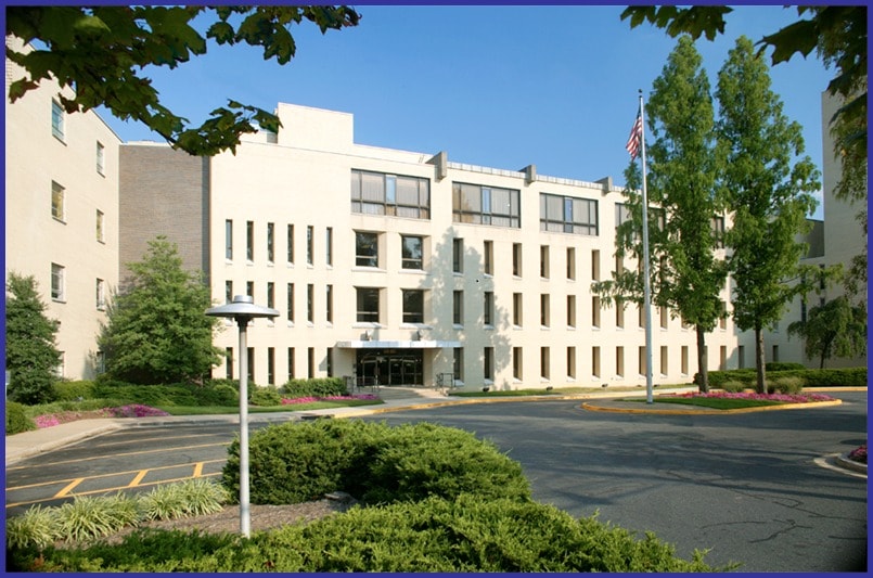 Primary Photo Of 6495 New Hampshire Ave, Hyattsville Medical For Lease