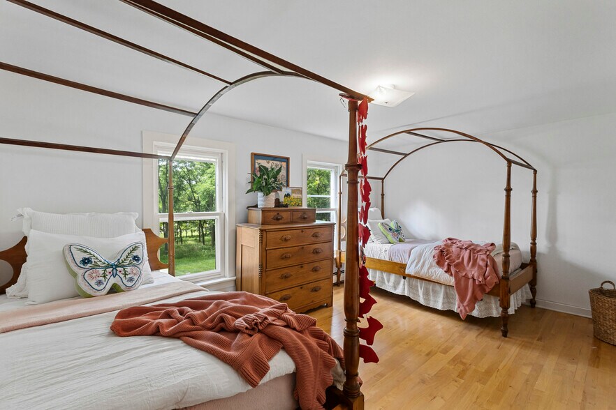 More Photos Of 540 North St, Green Lake Storefront Retail Residential For Sale