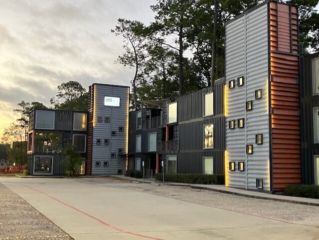 More Photos Of 26022 Budde Rd, The Woodlands Loft Creative Space For Lease