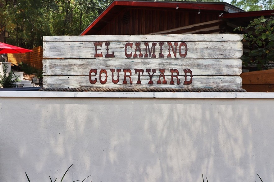 More Photos Of 5441 FM 1102, New Braunfels Specialty For Lease