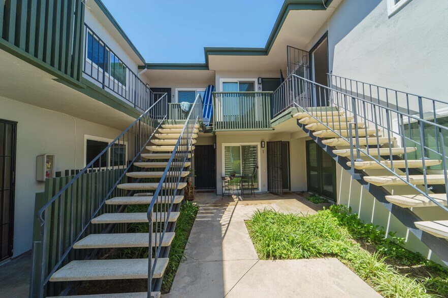 More Photos Of 3167 Landis St, San Diego Apartments For Sale