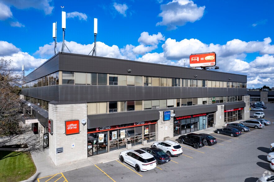 Primary Photo Of 3701-3731 Chesswood Dr, Toronto Office For Lease