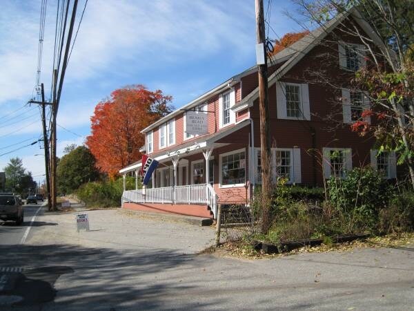 More Photos Of 320-326 Boston Post Rd, Sudbury Storefront Retail Office For Lease