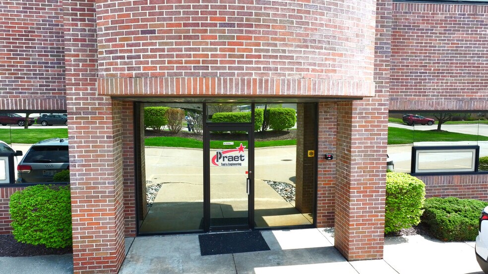 More Photos Of 51214 Industrial Dr, Macomb Warehouse For Sale