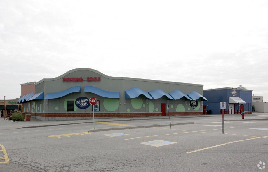 More Photos Of 2005-2095 Winston Park Dr, Oakville Unknown For Lease