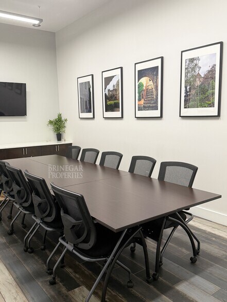 More Photos Of 301 Denali Pass, Cedar Park Office For Sale