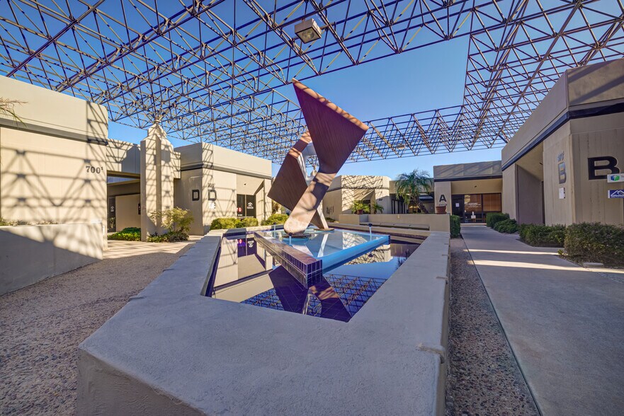 More Photos Of 3201 W Peoria Ave, Phoenix Medical For Lease