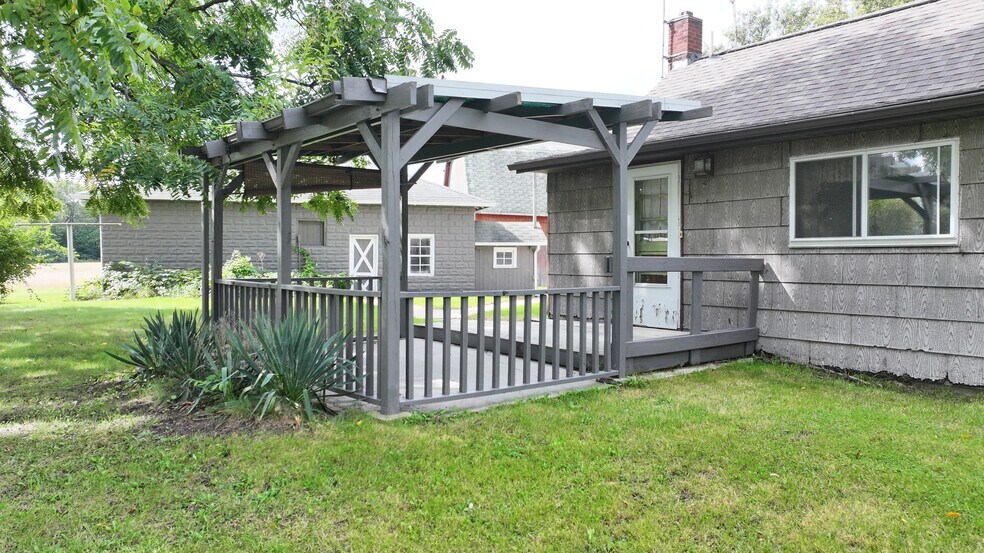 More Photos Of 11250 Dixie Hwy, Birch Run Land For Sale