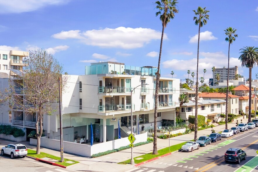 More Photos Of 901 Ocean Ave, Santa Monica Apartments For Sale
