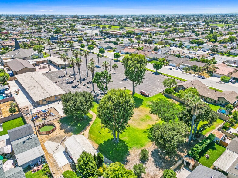 More Photos Of 6575 Crescent Ave, Buena Park Schools For Lease