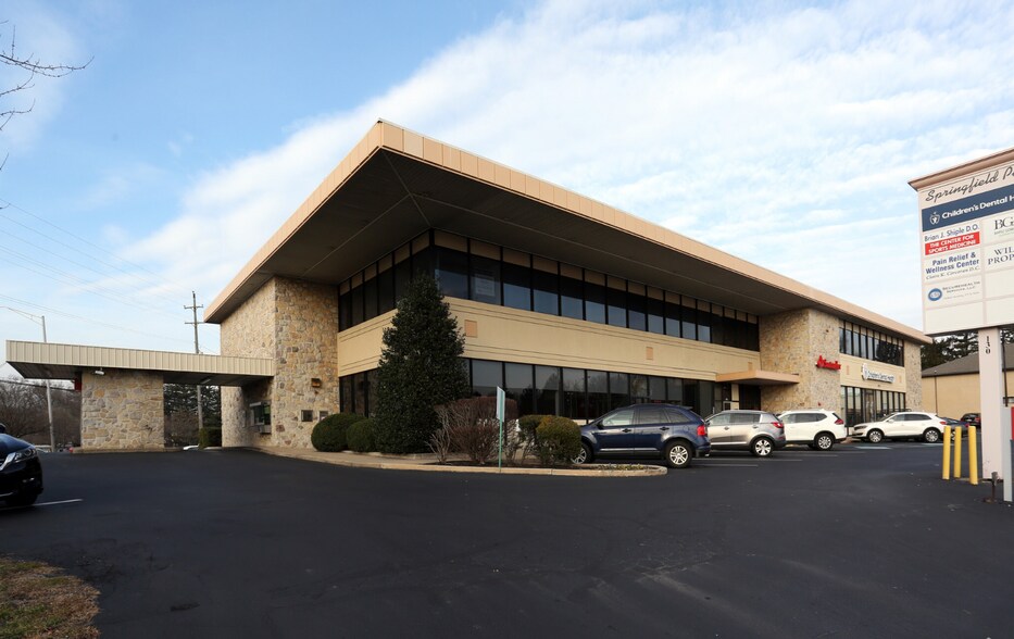 More Photos Of 905 W Sproul Rd, Springfield Township Office For Lease