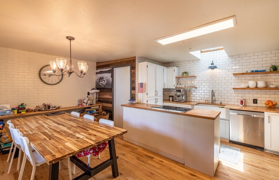 More Photos Of 87326 McTimmons Ln, Bandon Healthcare For Sale