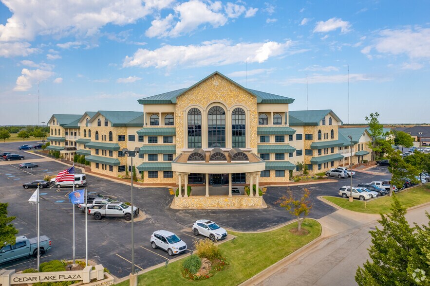 More Photos Of 701 Cedar Lake Blvd, Oklahoma City Office For Lease