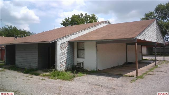 More Photos Of 51 Cherokee St, Healdton Apartments For Sale