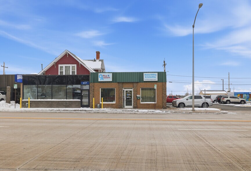 Primary Photo Of 813 E Lincolnway, Cheyenne Office For Sale