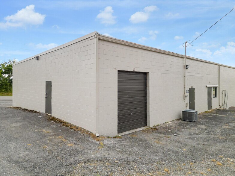 More Photos Of 175 NW Sequoia Rd, Cleveland Warehouse For Lease