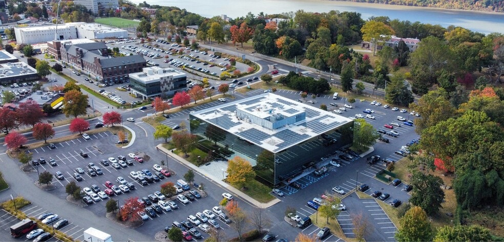 More Photos Of 1 Executive Blvd, Yonkers Office For Lease