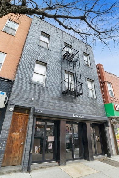 Primary Photo Of 617 Grand St, Brooklyn Storefront Retail Residential For Lease