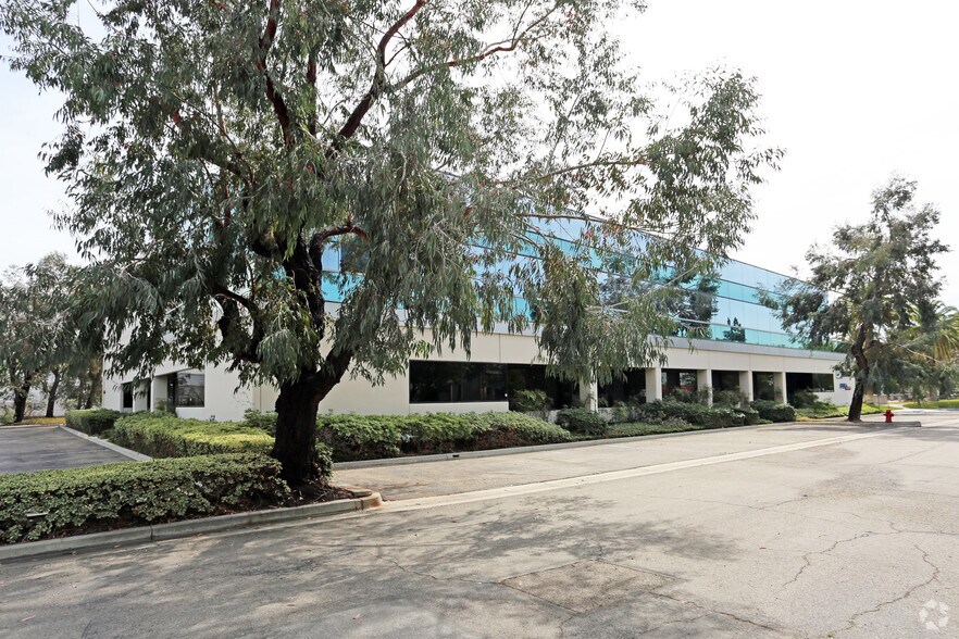 More Photos Of 22700 Savi Ranch Pky, Yorba Linda Research And Development For Lease
