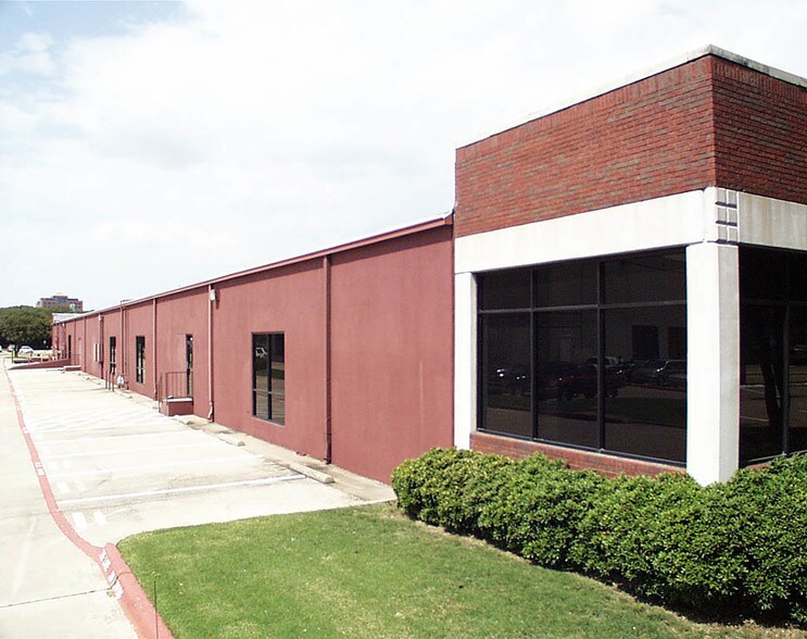 More Photos Of 1601 N Glenville Dr, Richardson Unknown For Lease