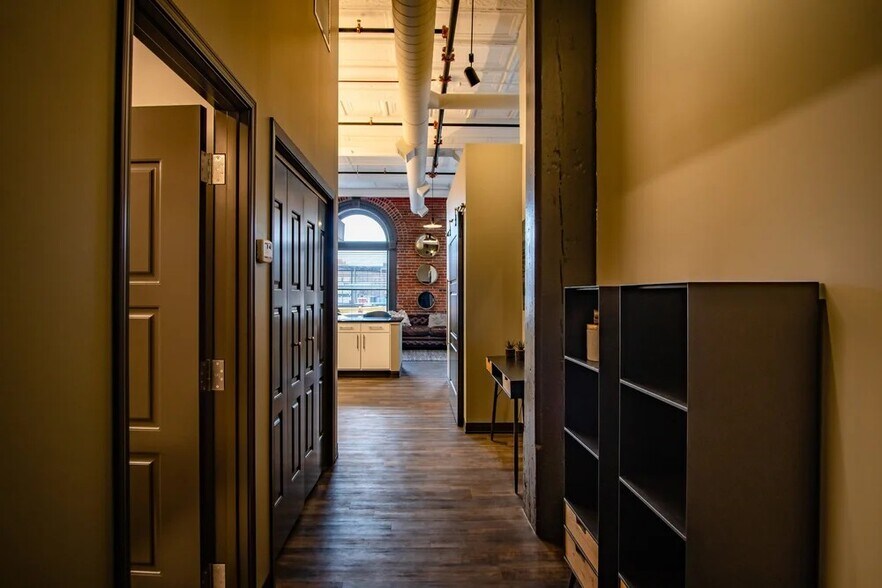 More Photos Of 619 E William St, Wichita Apartments For Sale