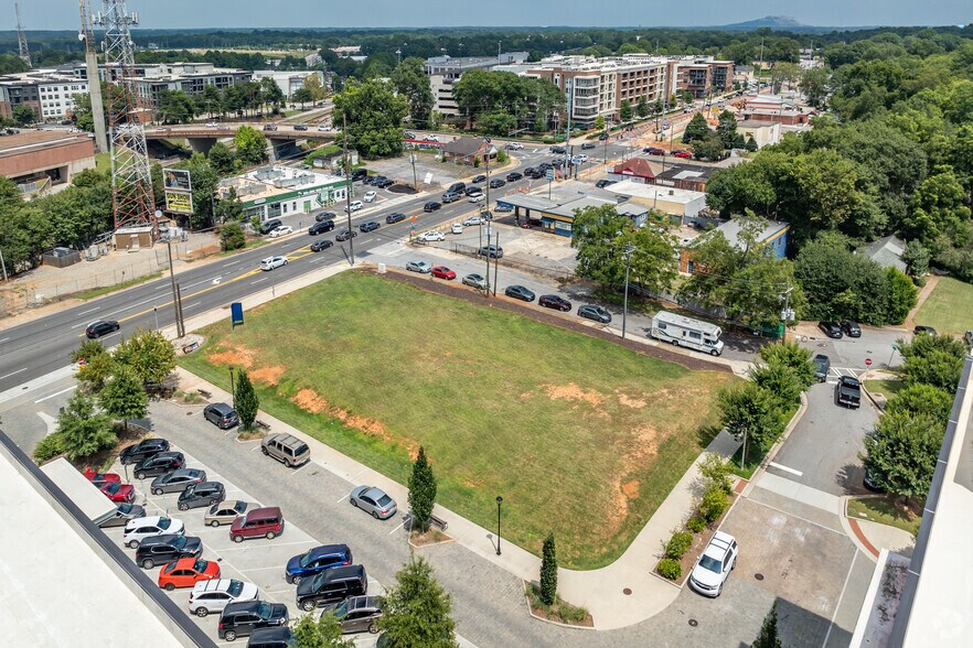 More Photos Of 2661 E College Ave, Decatur Land For Sale