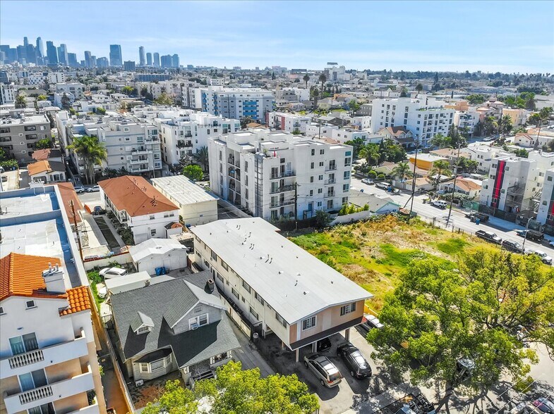 More Photos Of 1042 S Oxford Ave, Los Angeles Apartments For Sale