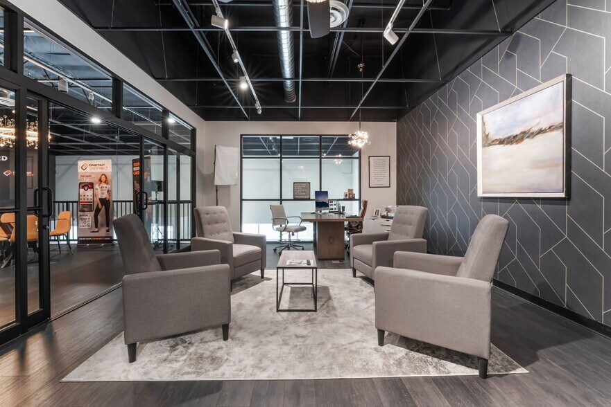 More Photos Of 2950 E Sunset Rd, Las Vegas Showroom For Sale