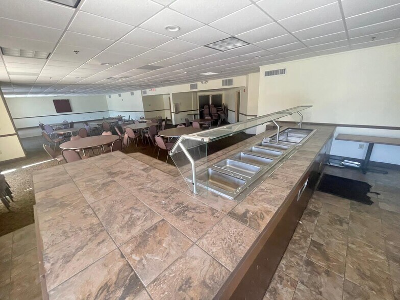 More Photos Of 1700 US-280, Phenix City Hotel For Sale