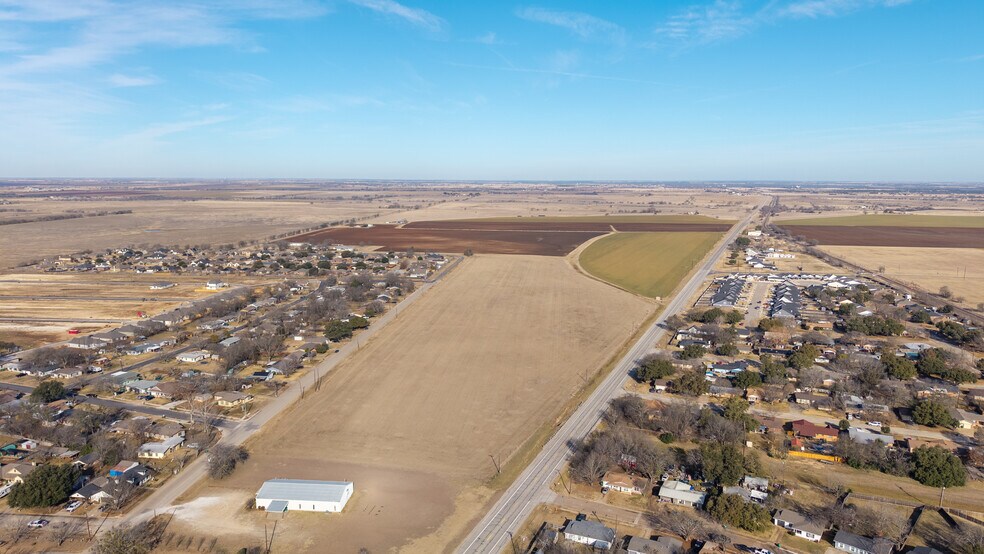 More Photos Of 0 N Lone Star Pky @ N. Main Street, McGregor Land For Sale