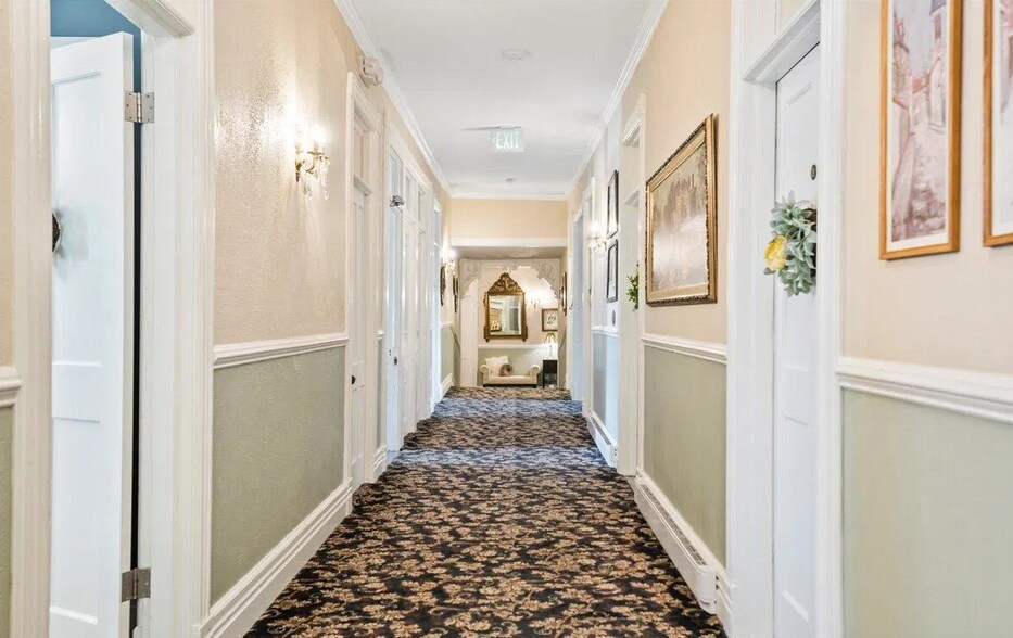 More Photos Of 59 W Main St, Broadalbin Hotel For Sale