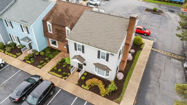 More Photos Of 1231-1249 Mall Dr, Richmond Medical For Lease