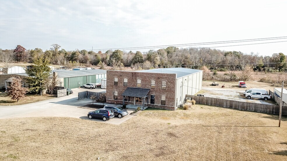 More Photos Of 222 Quality Dr, Byhalia Warehouse For Sale