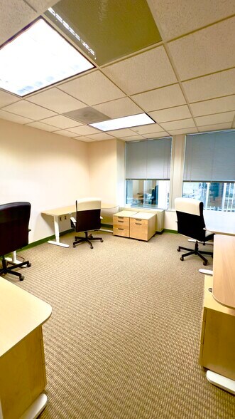 More Photos Of 7500 Greenway Center Dr, Greenbelt Office For Lease