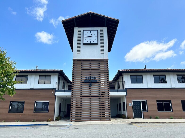 More Photos Of 24953 Paseo De Valencia, Laguna Hills Medical For Lease