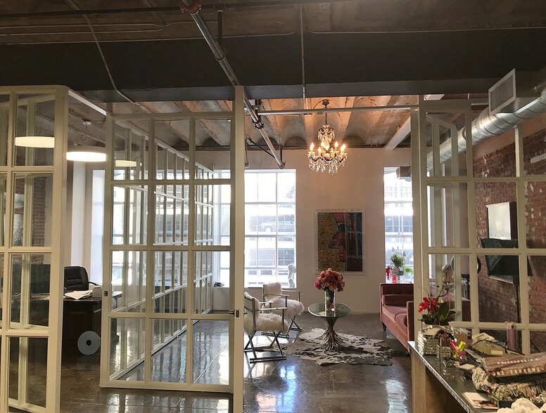 More Photos Of 731 S Broadway, Los Angeles Loft Creative Space For Sale