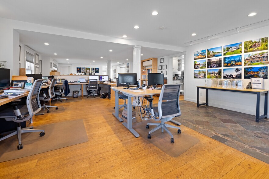 More Photos Of 210 Main St, New London Storefront Retail Residential For Sale