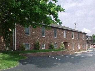 More Photos Of 5809 Reeds Rd, Mission Medical For Sale