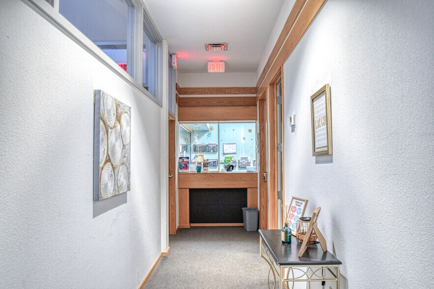 More Photos Of 3280 Marshall Ave, Norman Office For Sale