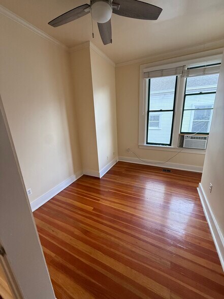 More Photos Of 572 21st St, San Diego Apartments For Sale